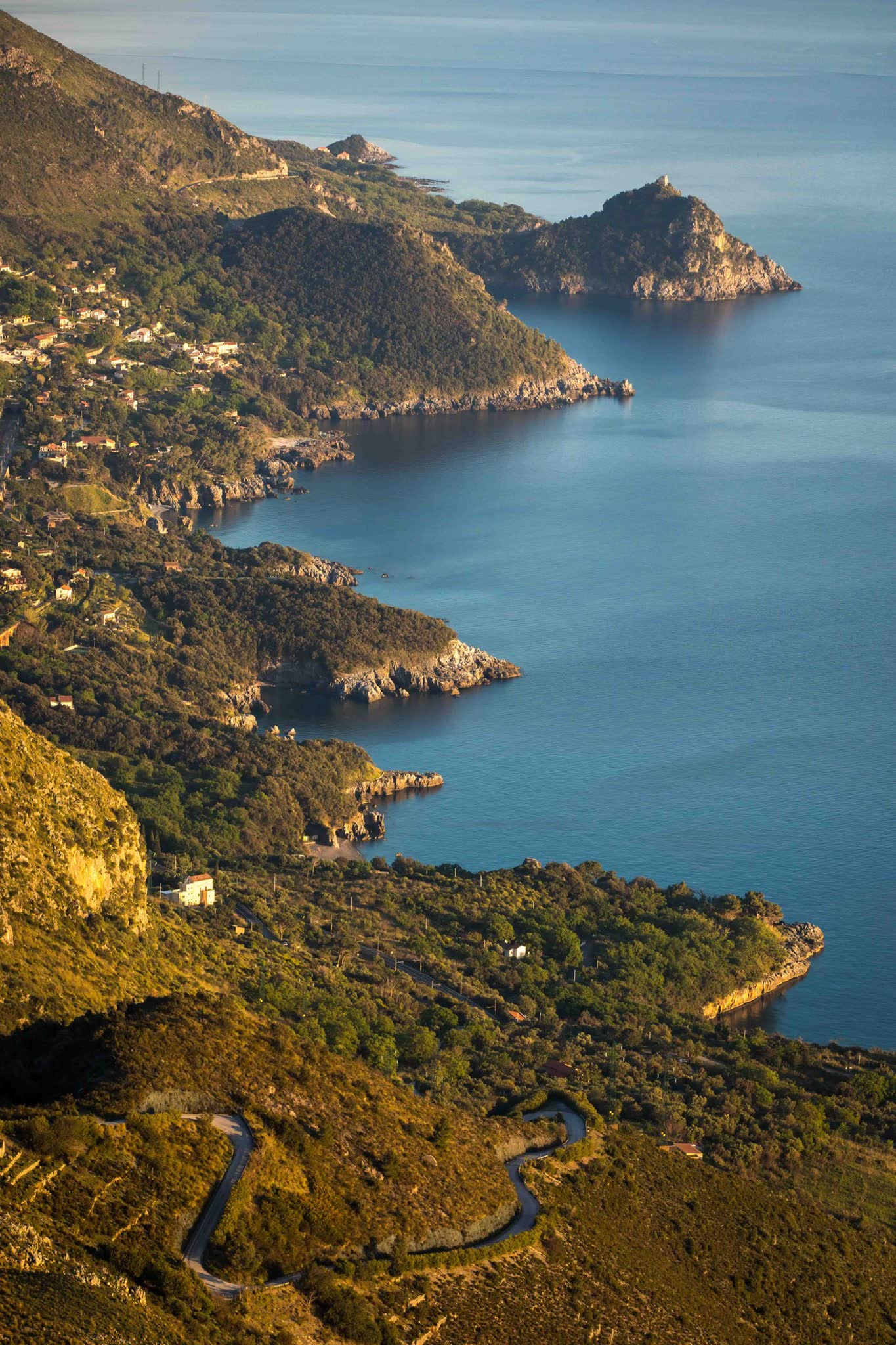 La costa meridionale di Maratea con l'Isola di Santo Janni